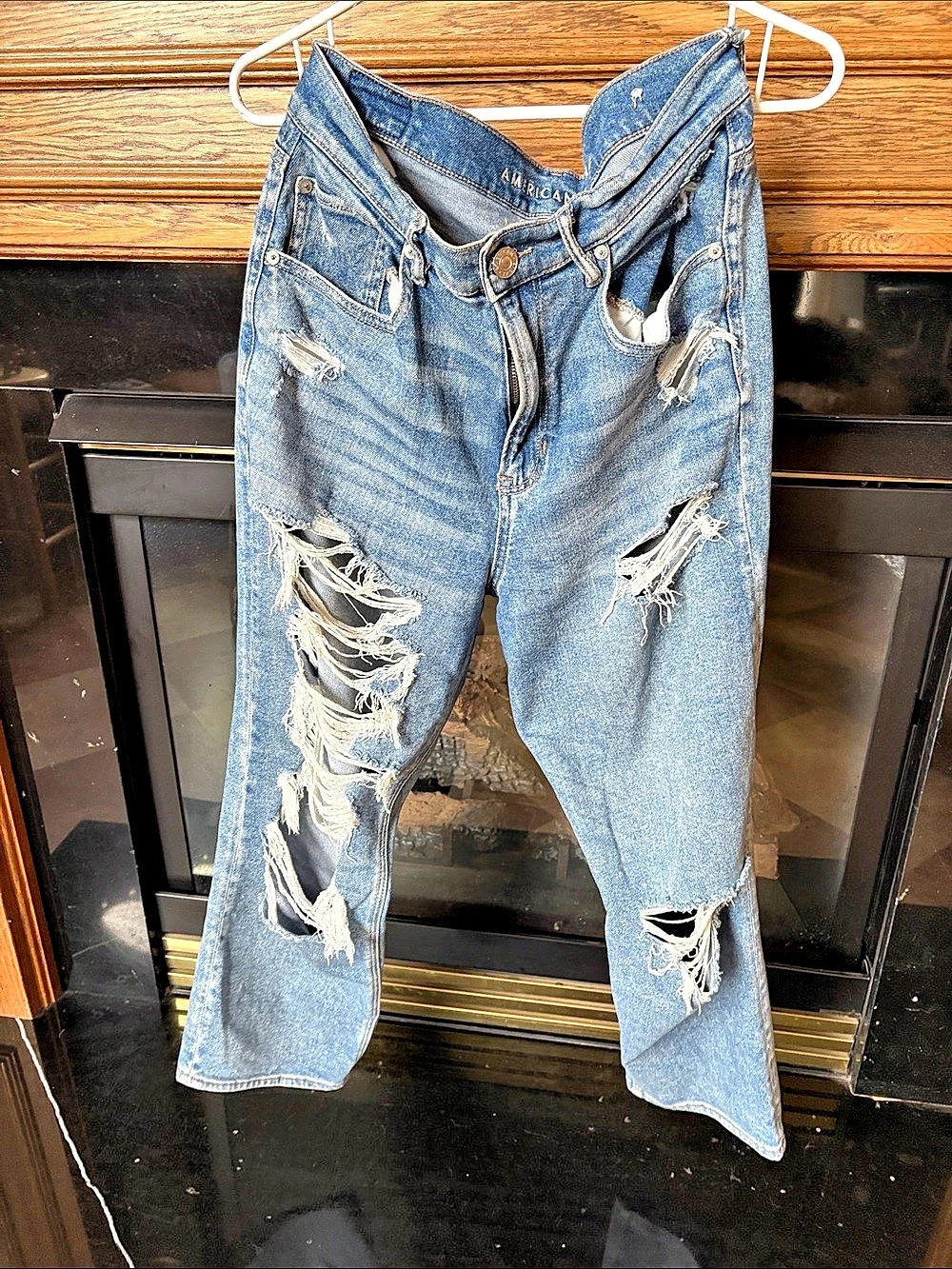 American Eagle AE Ripped Mom Jean Ripped Boyfriend Jeans Waist 12 Blue